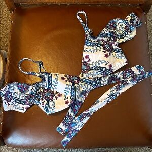 Becca by Rebecca Virtue two piece